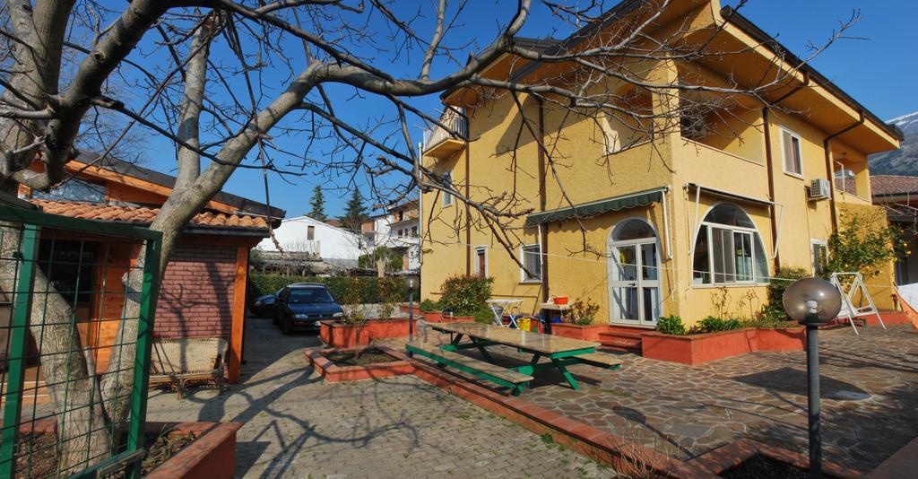 Bed And Breakfast Pieffe Frascineto Exterior foto