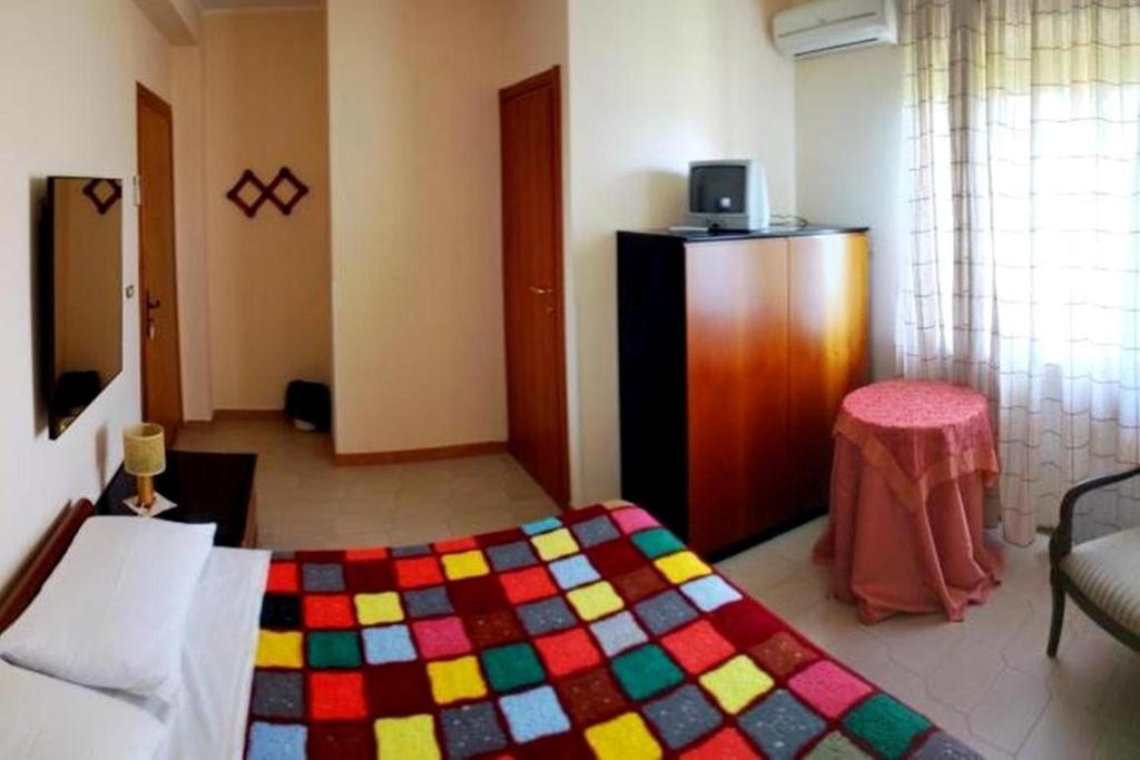 Bed And Breakfast Pieffe Frascineto Cameră foto
