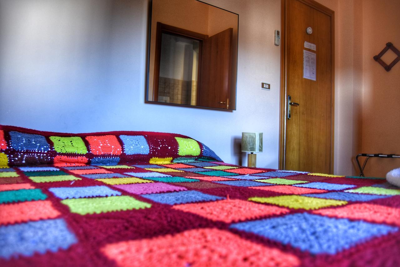 Bed And Breakfast Pieffe Frascineto Exterior foto